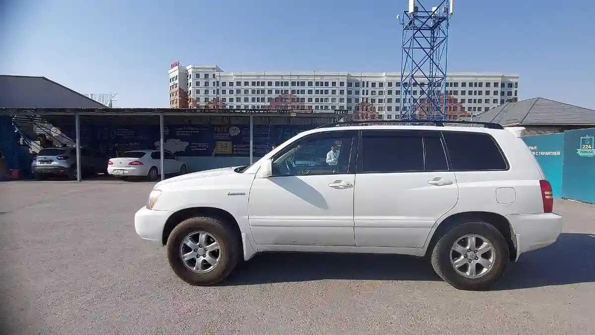 Toyota Highlander 2001 года за 5 500 000 тг. в Шымкент