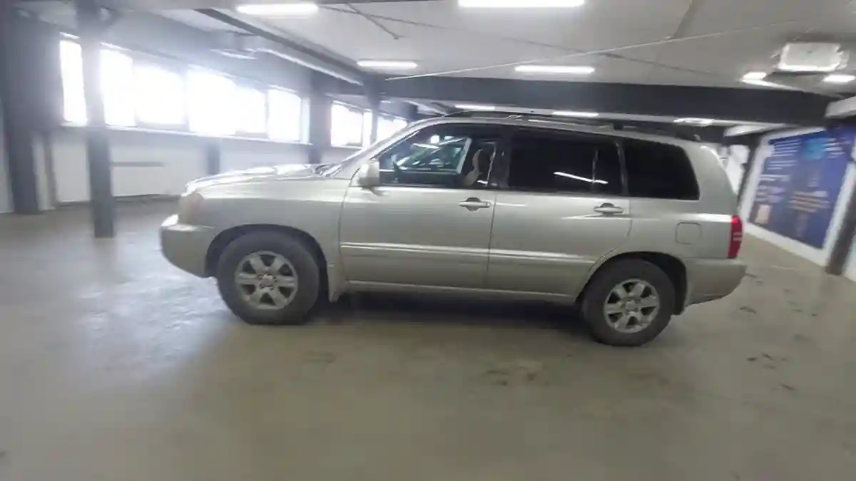 Toyota Highlander 2002 года за 7 000 000 тг. в Астана