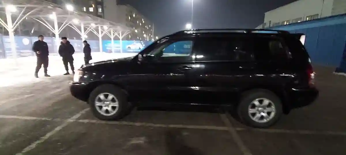 Toyota Highlander 2001 года за 6 500 000 тг. в Алматы