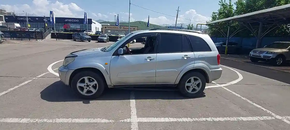 Toyota RAV4 2002 года за 4 000 000 тг. в Алматы