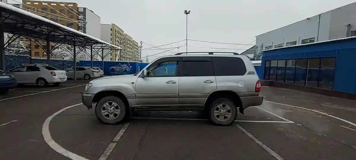 Toyota Land Cruiser 2005 года за 11 000 000 тг. в Алматы