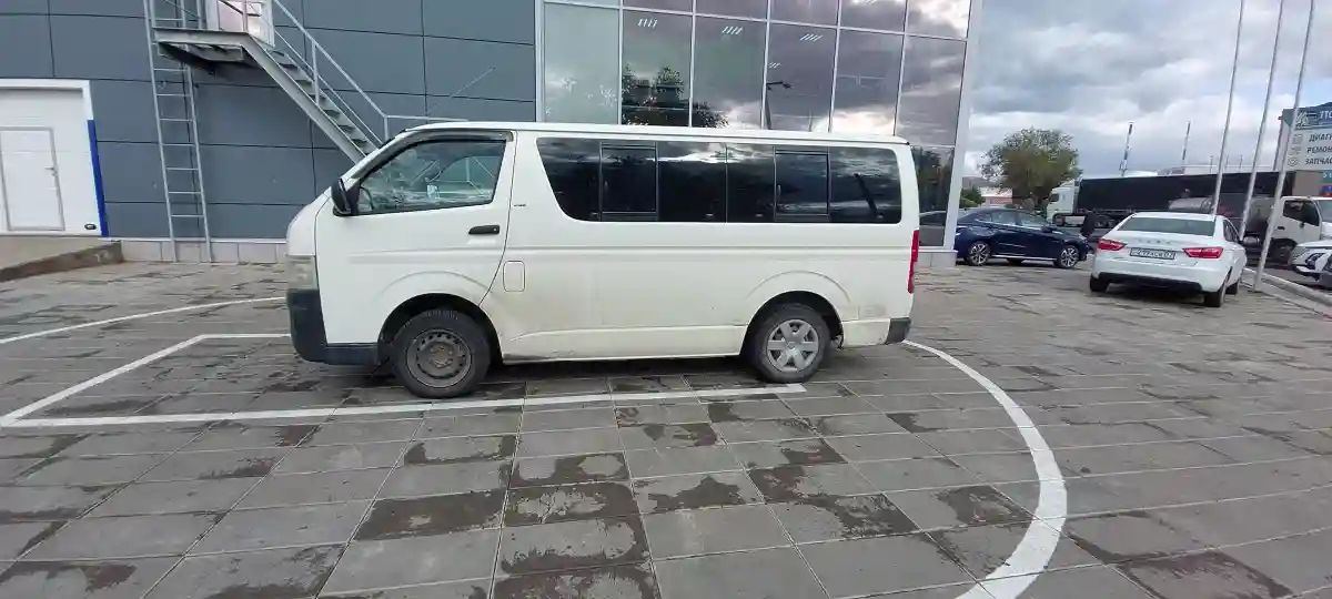 Toyota HiAce 2005 года за 4 500 000 тг. в Уральск