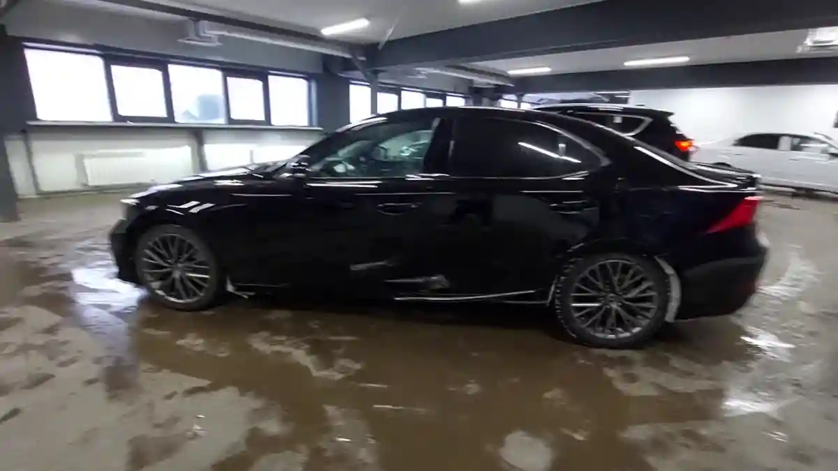 Lexus IS 2019 года за 14 000 000 тг. в Алматы