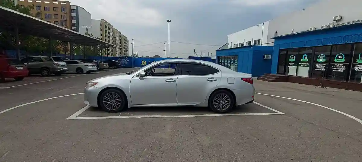 Lexus ES 2012 года за 12 500 000 тг. в Алматы