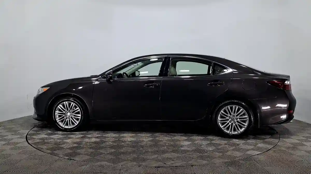 Lexus ES 2012 года за 9 890 000 тг. в Астана