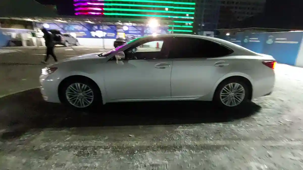 Lexus ES 2017 года за 14 600 000 тг. в Шымкент