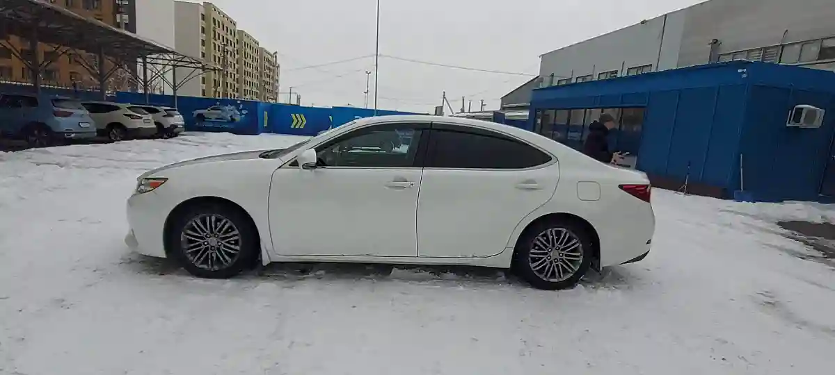 Lexus ES 2013 года за 11 900 000 тг. в Алматы