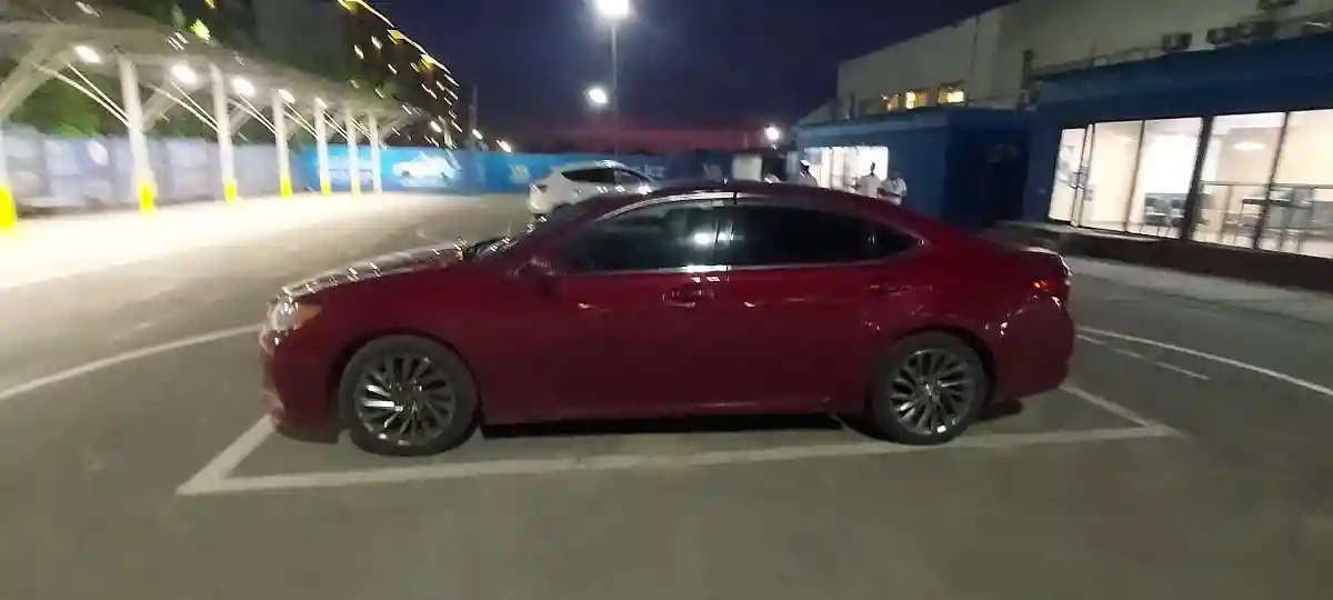 Lexus ES 2012 года за 12 000 000 тг. в Алматы