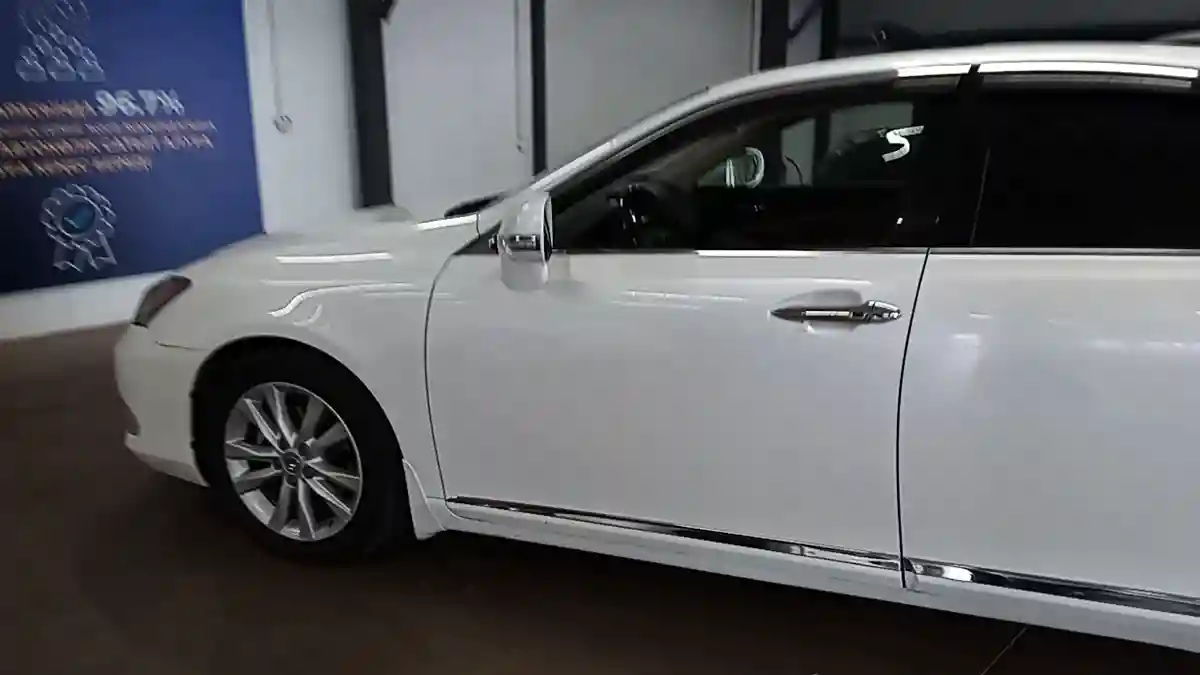 Lexus ES 2010 года за 9 250 000 тг. в Астана