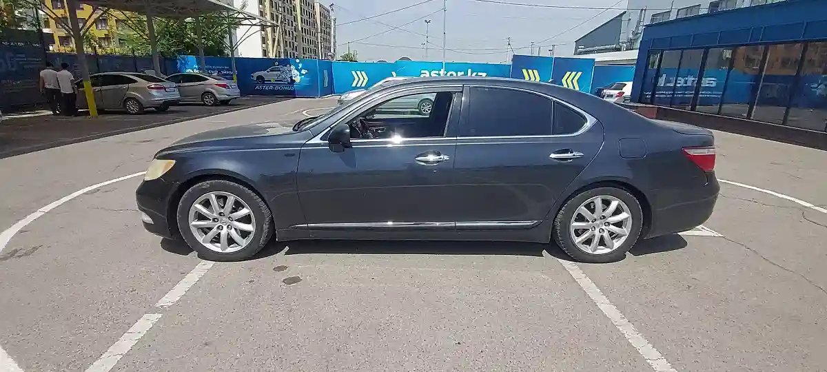 Lexus LS 2008 года за 5 000 000 тг. в Алматы