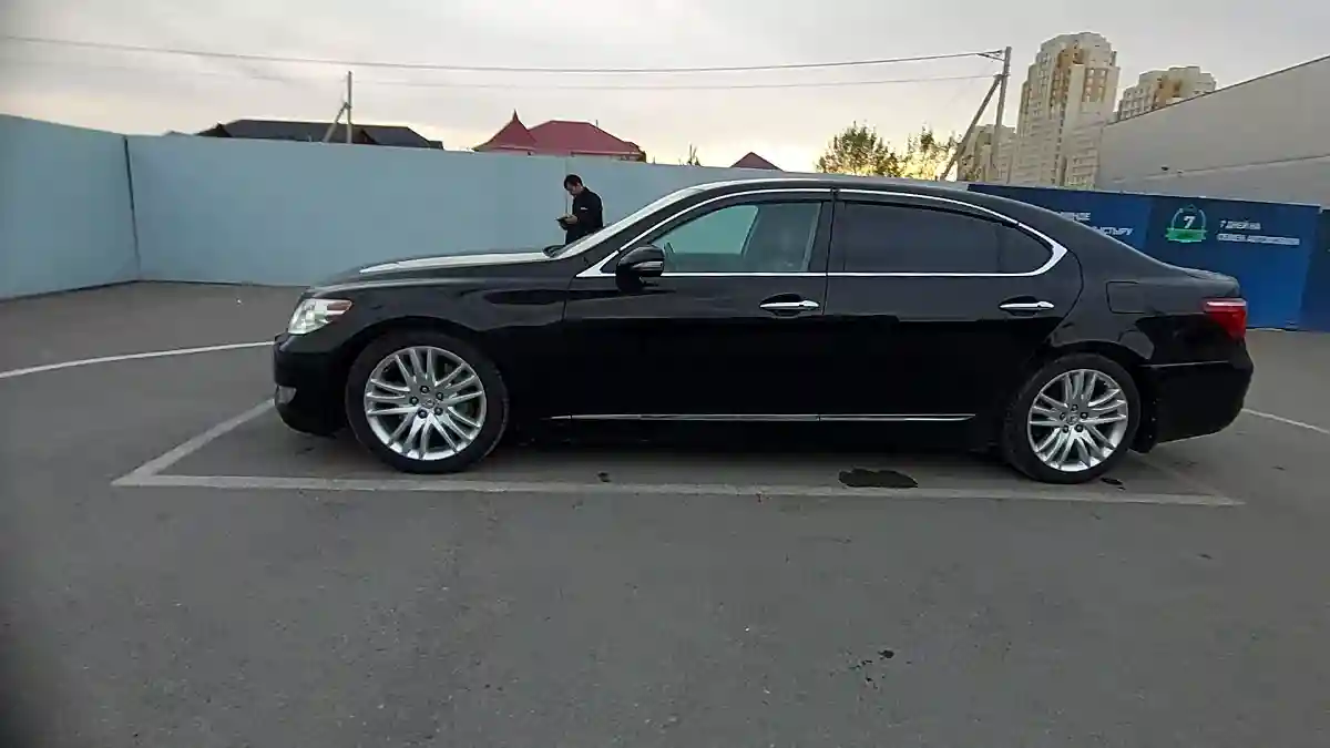 Lexus LS 2010 года за 9 000 000 тг. в Шымкент