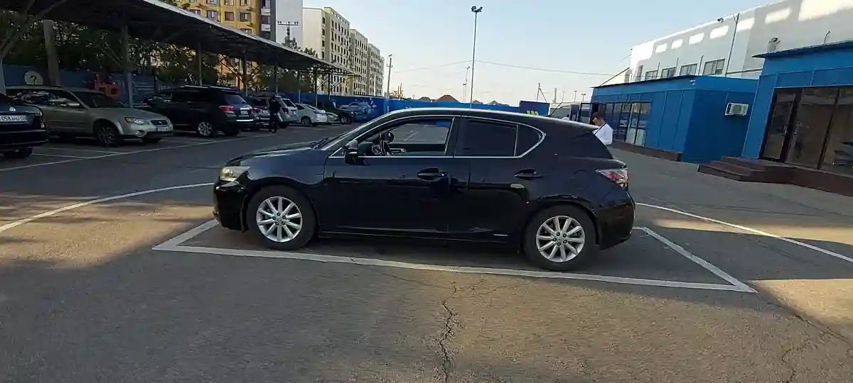 Lexus CT 2012 года за 7 500 000 тг. в Алматы