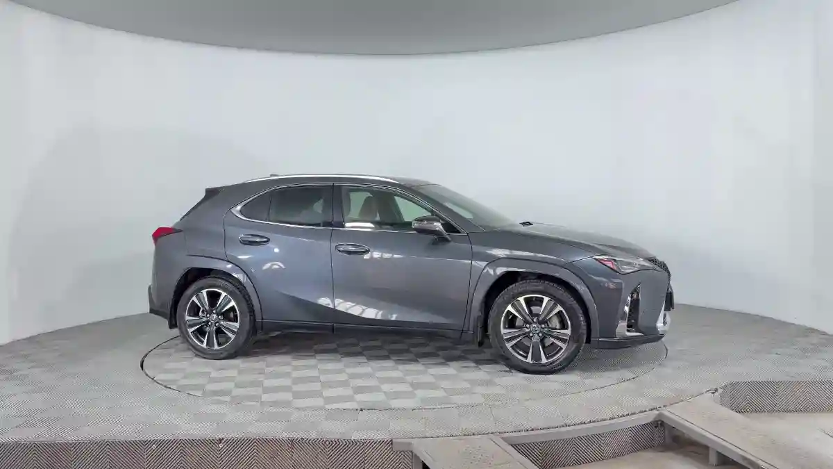 Lexus UX 2022 года за 16 000 000 тг. в Караганда