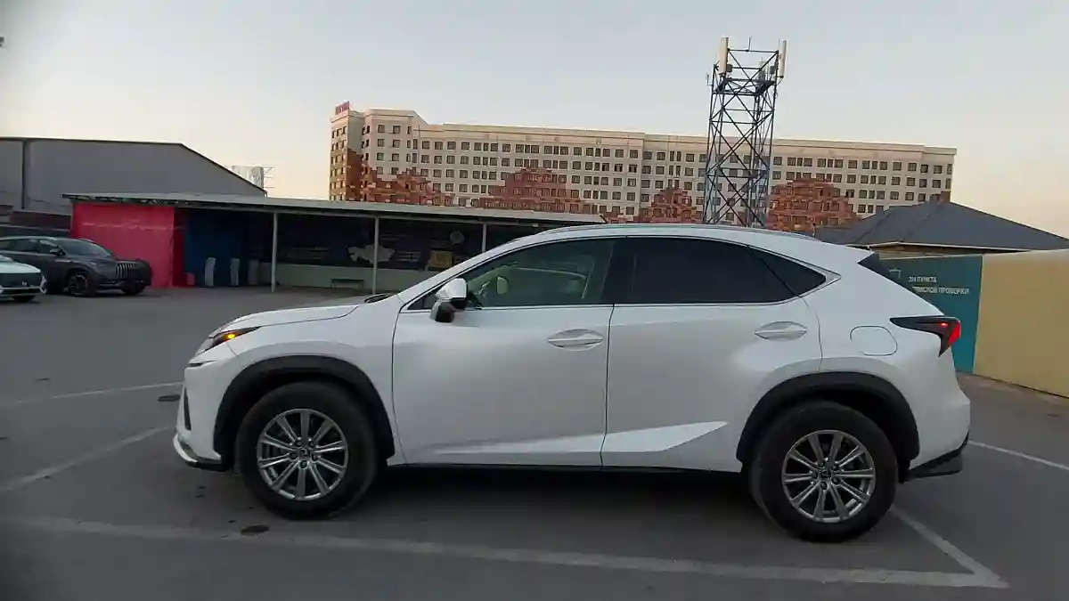 Lexus NX 2020 года за 16 000 000 тг. в Шымкент