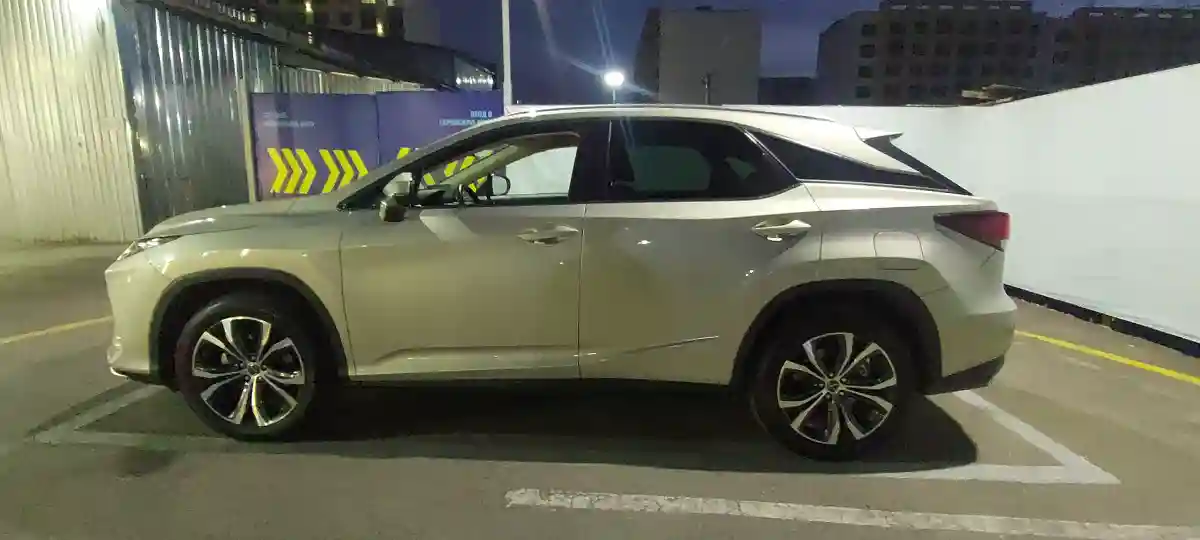 Lexus RX 2022 года за 26 000 000 тг. в Алматы