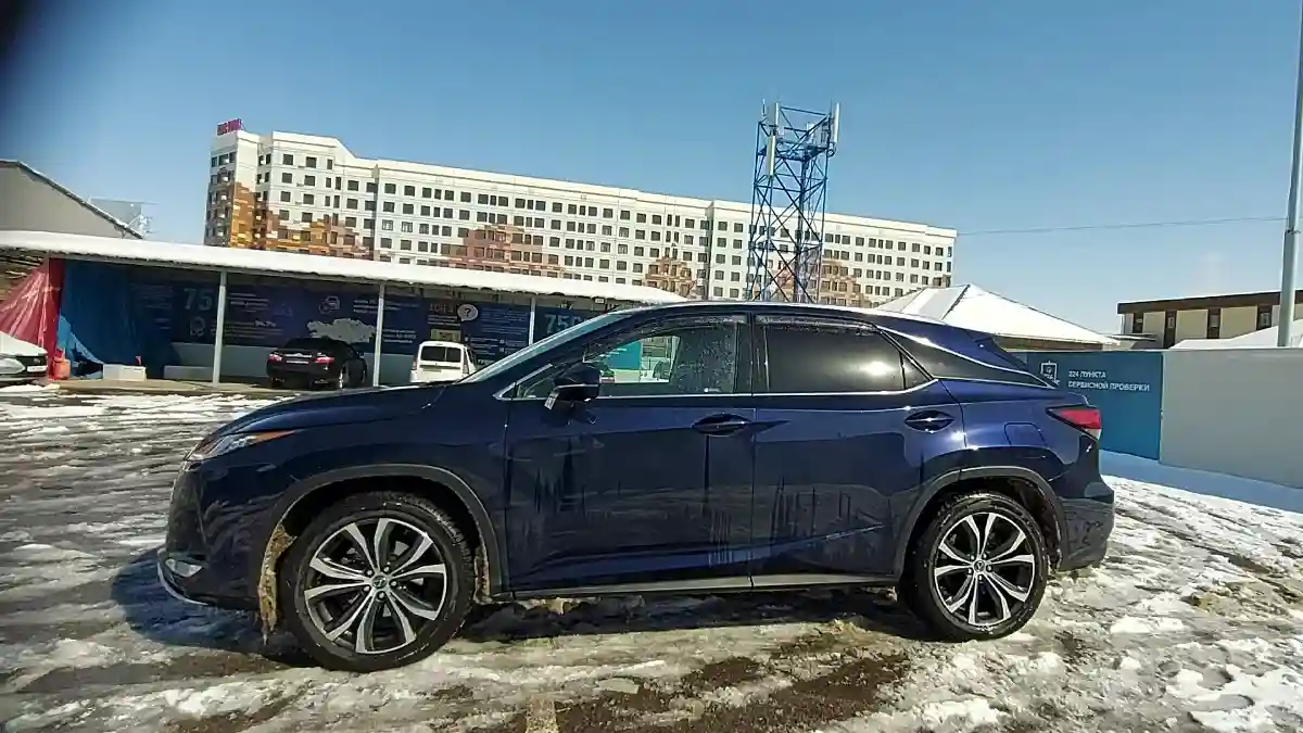 Lexus RX 2022 года за 28 500 000 тг. в Шымкент