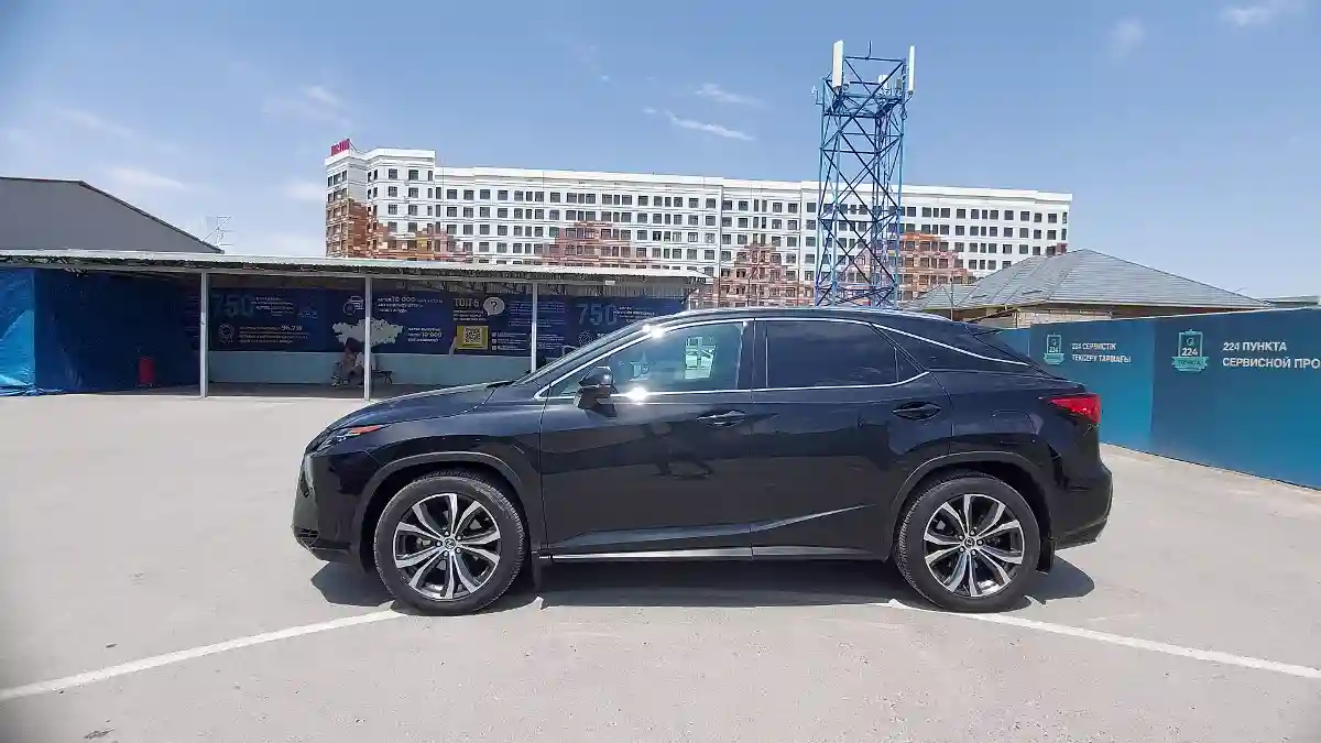 Lexus RX 2019 года за 27 000 000 тг. в Шымкент