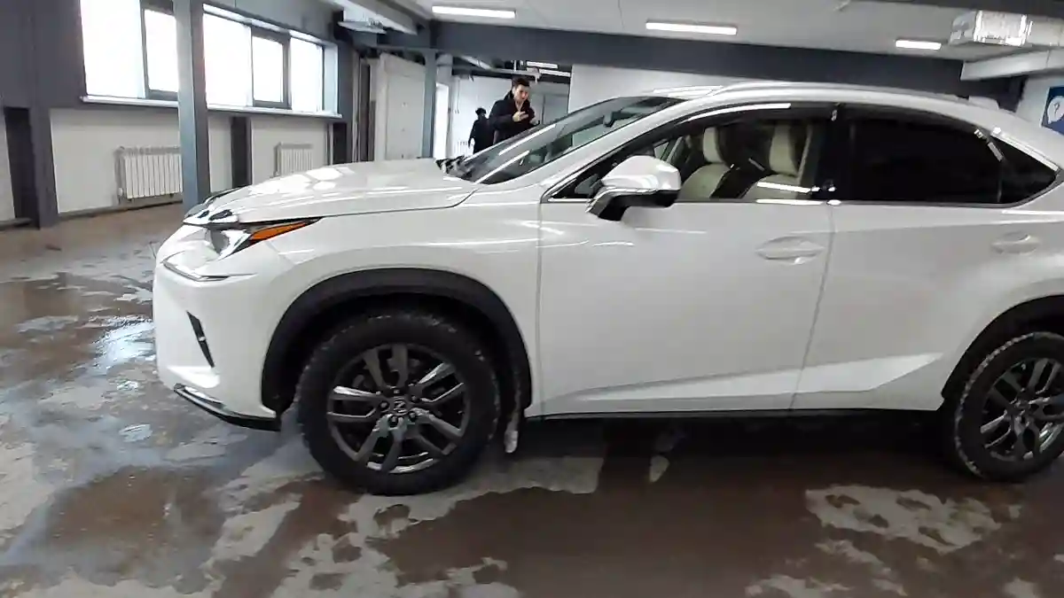 Lexus NX 2018 года за 17 500 000 тг. в Астана
