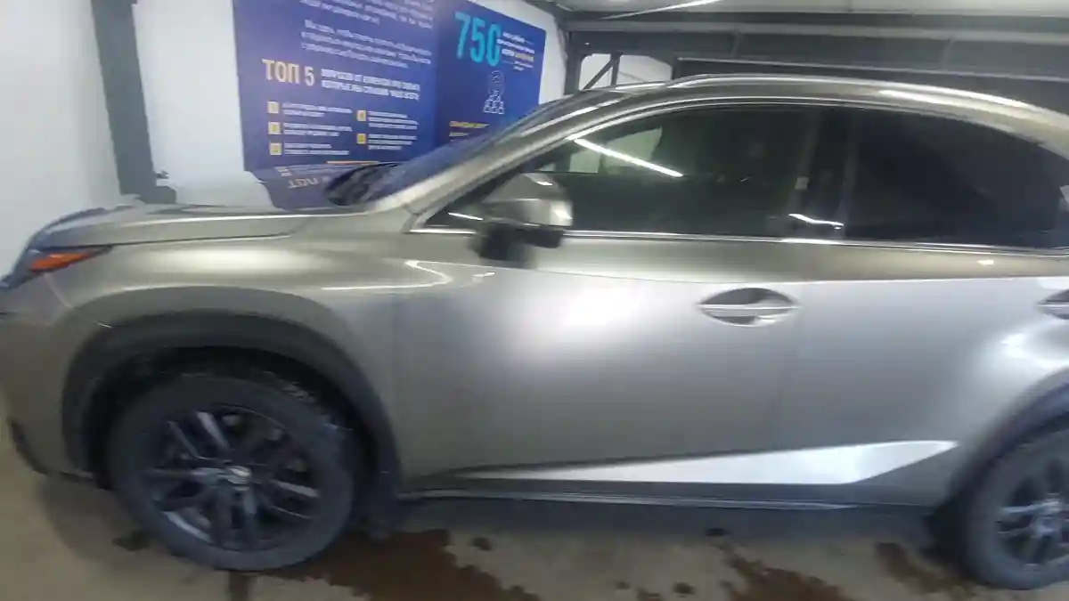 Lexus NX 2015 года за 12 500 000 тг. в Астана