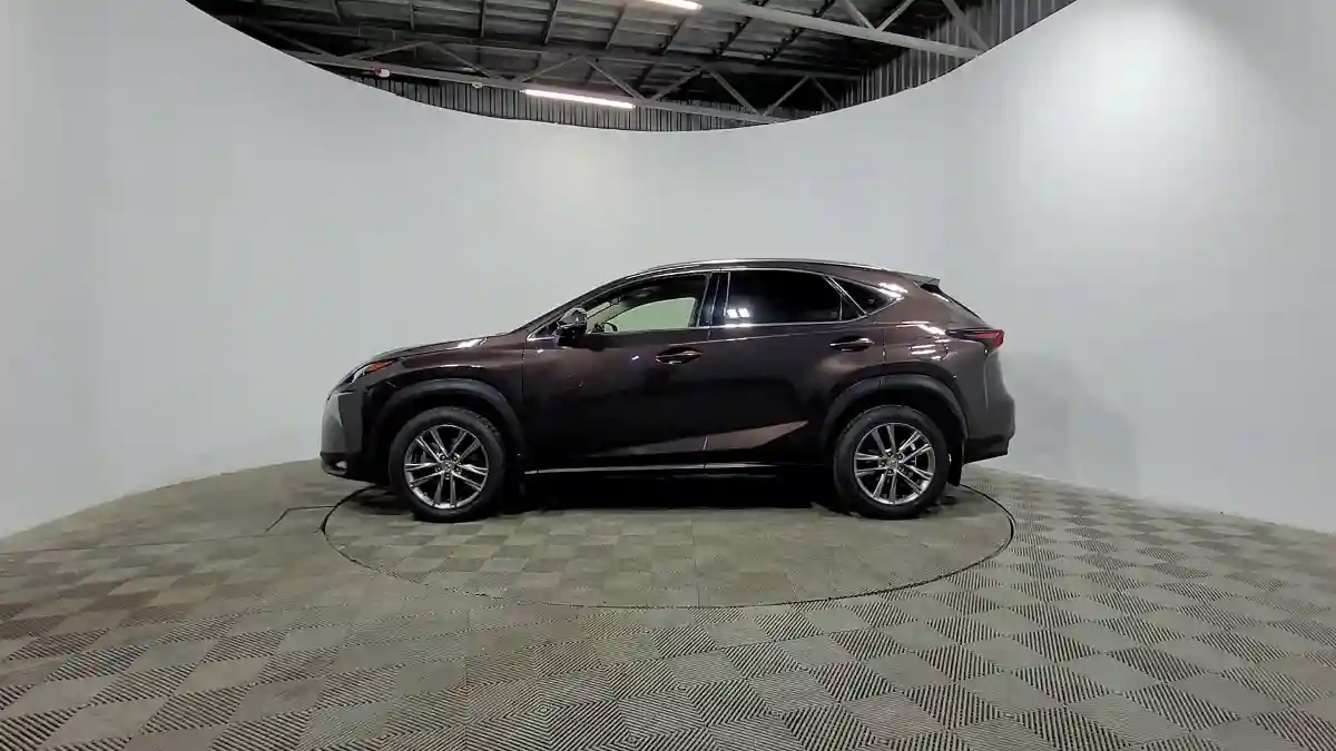 Lexus NX 2015 года за 13 250 000 тг. в Алматы