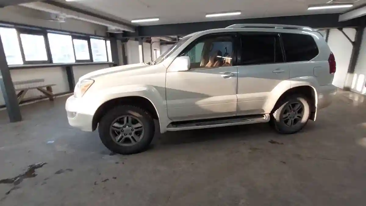 Lexus GX 2005 года за 10 000 000 тг. в Астана