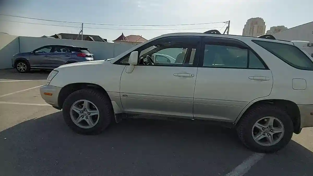 Lexus RX 2001 года за 5 000 000 тг. в Шымкент