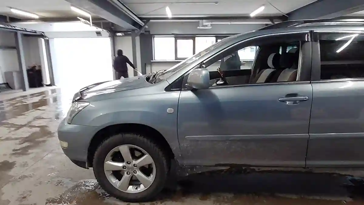 Lexus RX 2004 года за 6 300 000 тг. в Астана