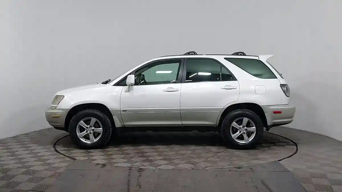 Lexus RX 2001 года за 4 490 000 тг. в Астана