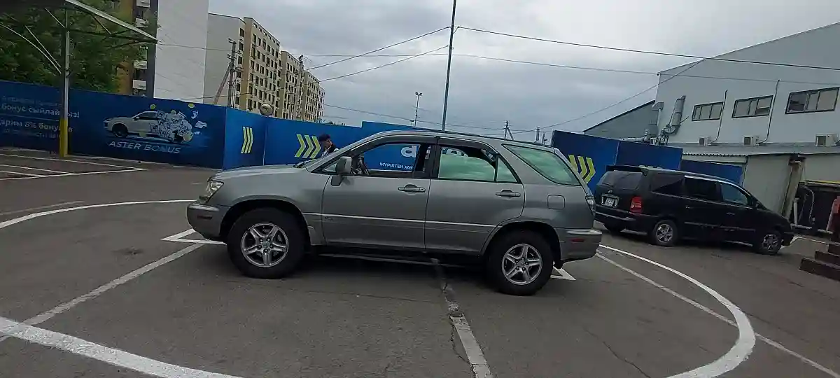 Lexus RX 2002 года за 6 000 000 тг. в Алматы