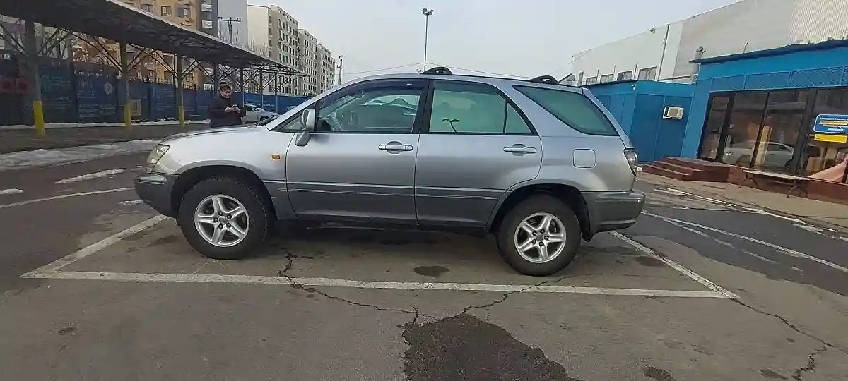 Lexus RX 2000 года за 5 000 000 тг. в Алматы
