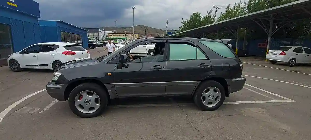 Lexus RX 2001 года за 5 400 000 тг. в Алматы