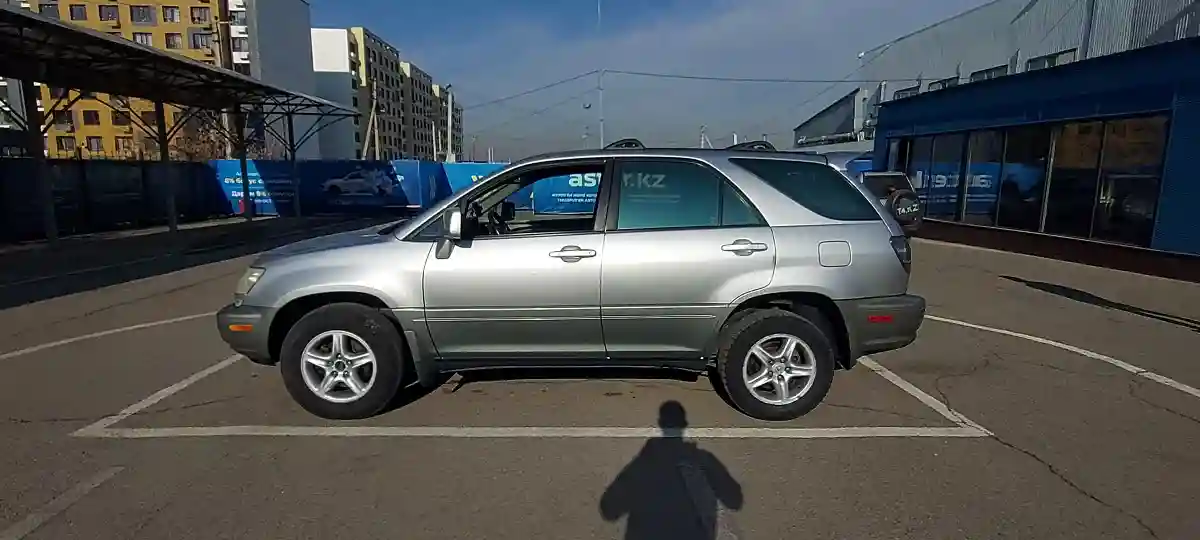 Lexus RX 2000 года за 5 000 000 тг. в Алматы