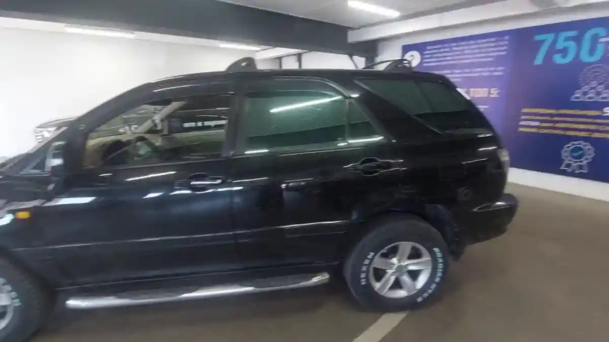 Lexus RX 2002 года за 5 300 000 тг. в Астана
