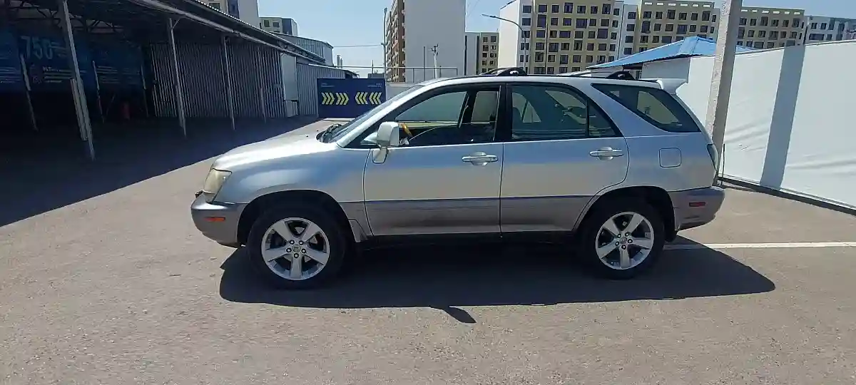 Lexus RX 2001 года за 6 200 000 тг. в Алматы