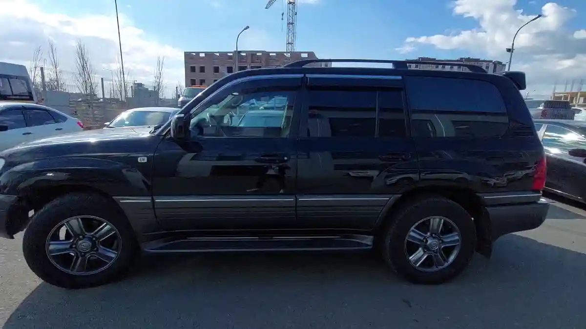 Lexus LX 2005 года за 11 000 000 тг. в Астана