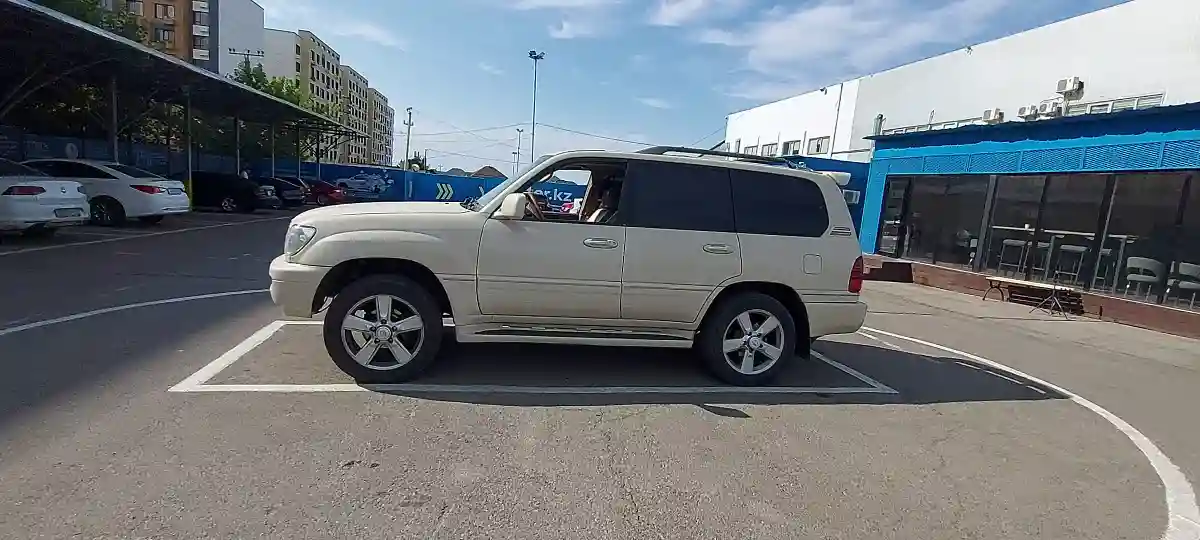 Lexus LX 2004 года за 9 000 000 тг. в Алматы