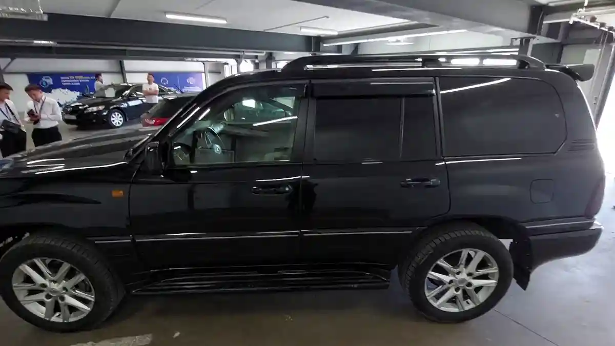 Lexus LX 2006 года за 10 500 000 тг. в Астана