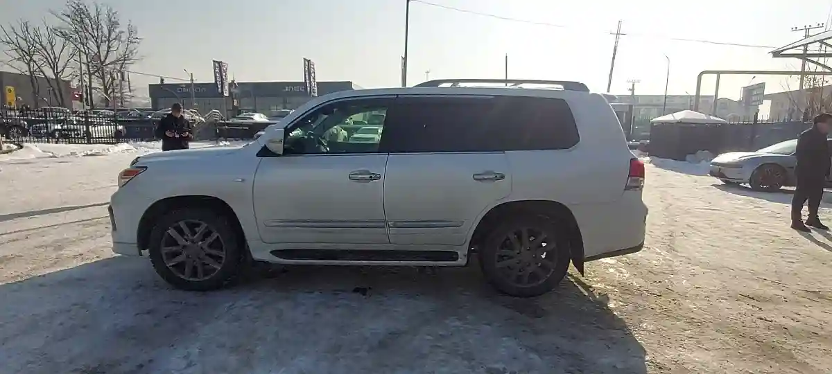 Lexus LX 2010 года за 20 000 000 тг. в Алматы