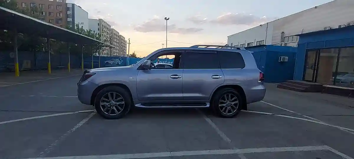 Lexus LX 2011 года за 21 000 000 тг. в Алматы
