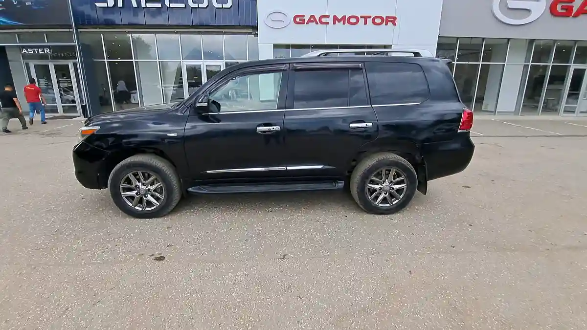 Lexus LX 2008 года за 16 990 000 тг. в Актобе