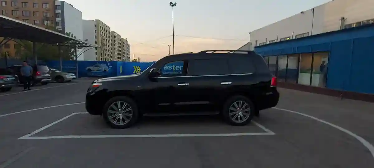 Lexus LX 2008 года за 13 000 000 тг. в Алматы