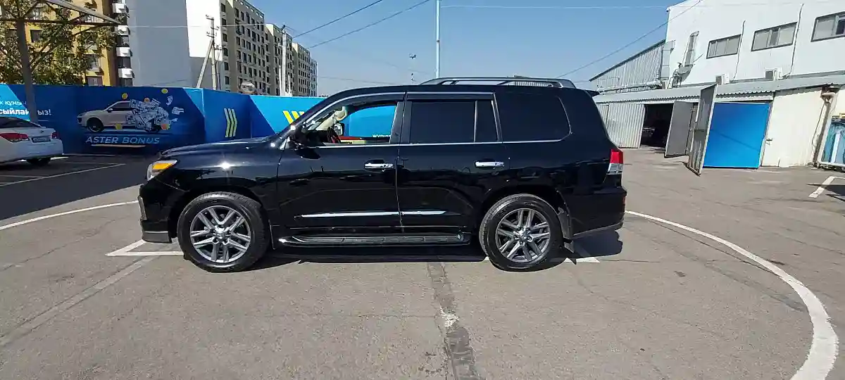 Lexus LX 2010 года за 19 000 000 тг. в Алматы