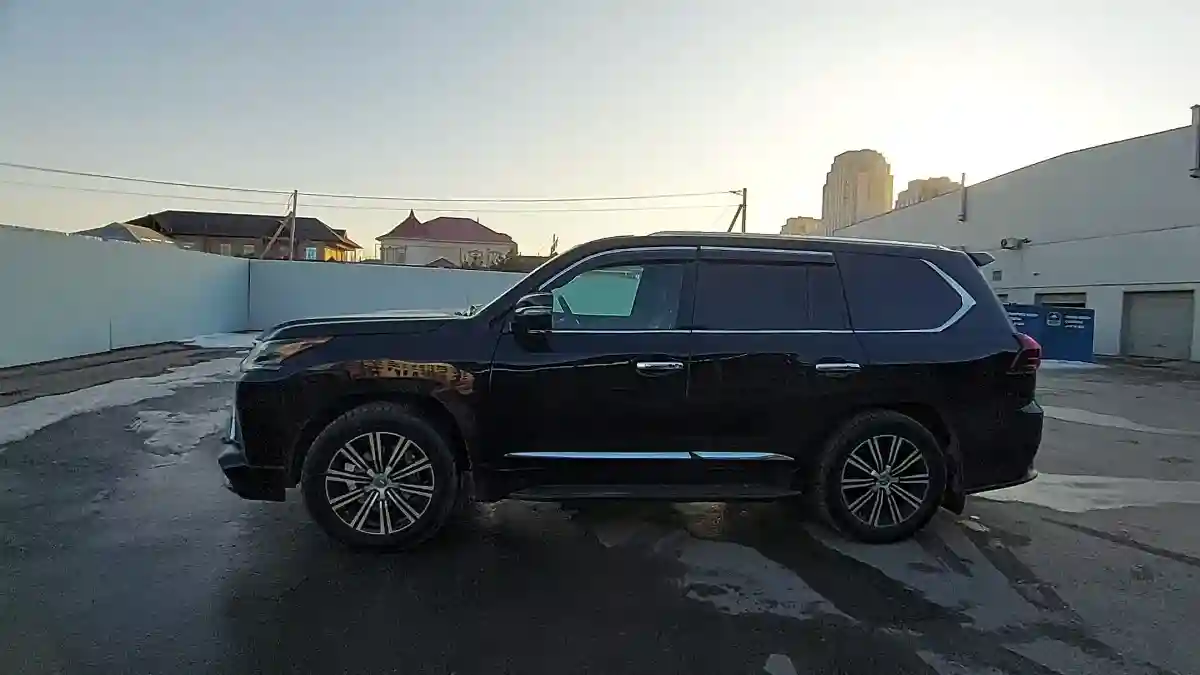 Lexus LX 2013 года за 23 500 000 тг. в Шымкент