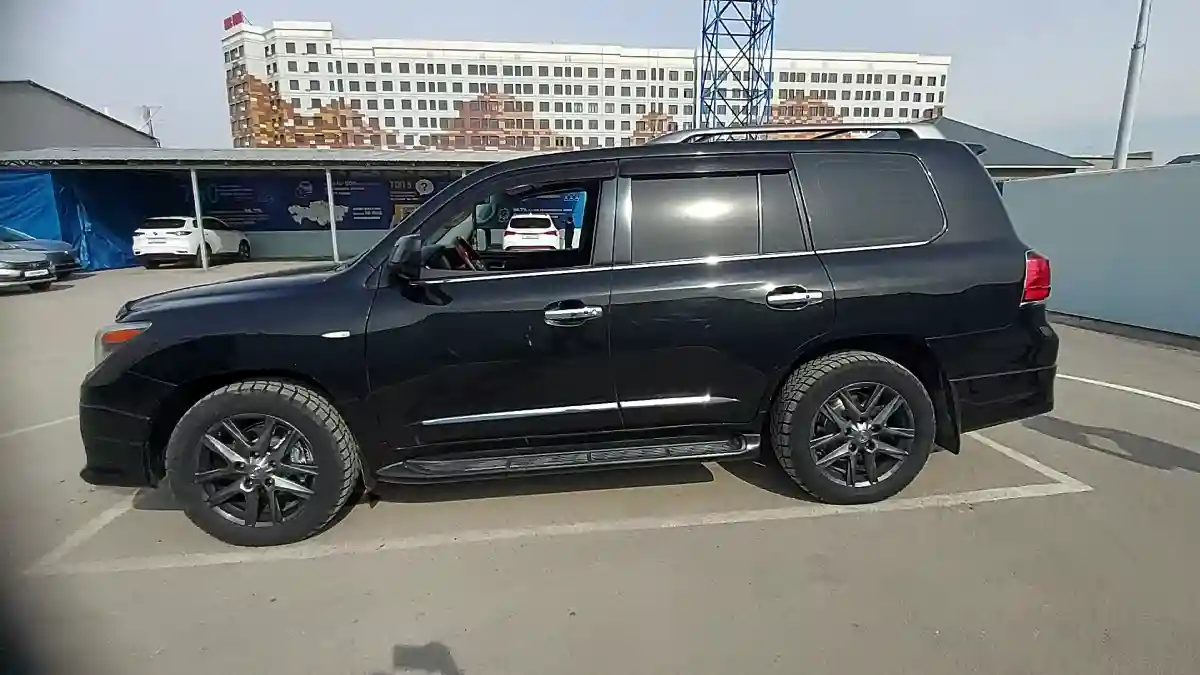 Lexus LX 2011 года за 22 000 000 тг. в Шымкент