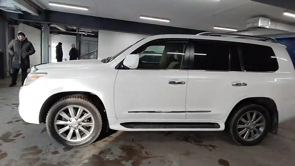 Lexus LX 2009 года за 18 700 000 тг. в Астана
