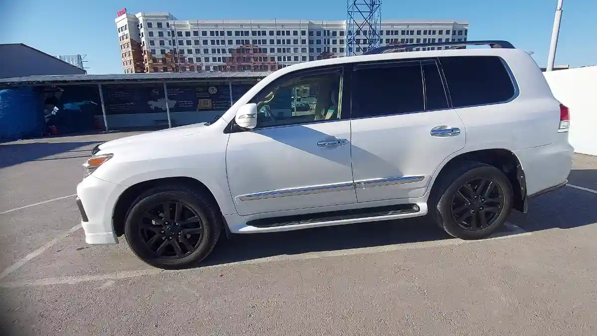 Lexus LX 2012 года за 23 000 000 тг. в Шымкент