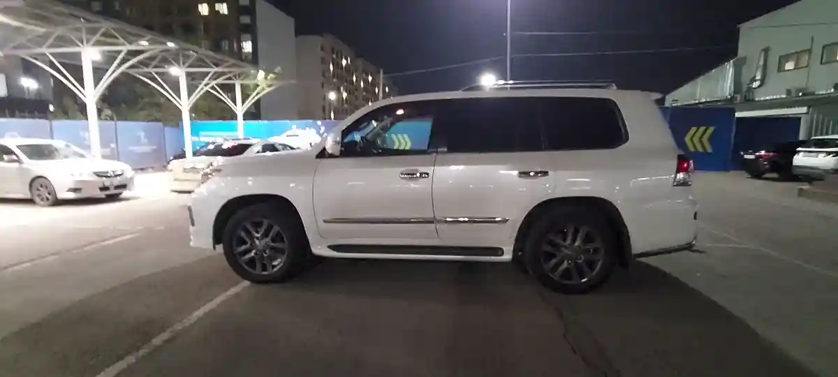 Lexus LX 2012 года за 26 000 000 тг. в Алматы