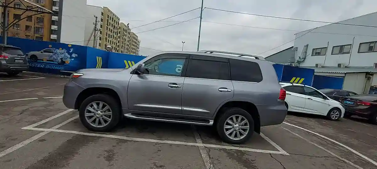 Lexus LX 2008 года за 16 000 000 тг. в Алматы