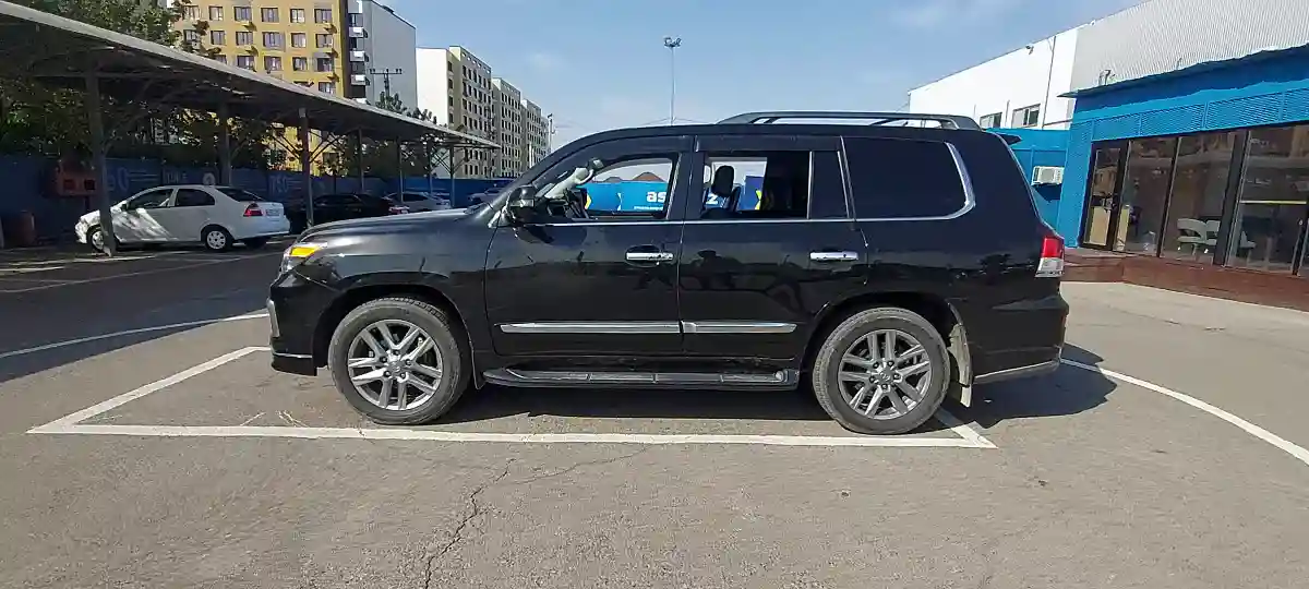 Lexus LX 2012 года за 22 000 000 тг. в Алматы