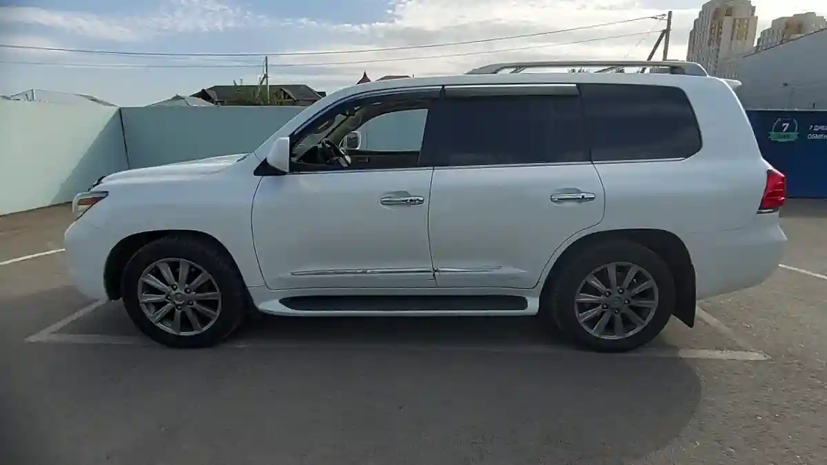 Lexus LX 2011 года за 19 000 000 тг. в Шымкент